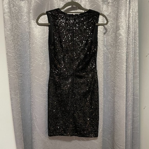 TOBI Black Sequin Deep V Mini Dress - Sexy & Sparkly, Events & Nights Out - Sz M - Picture 4 of 7